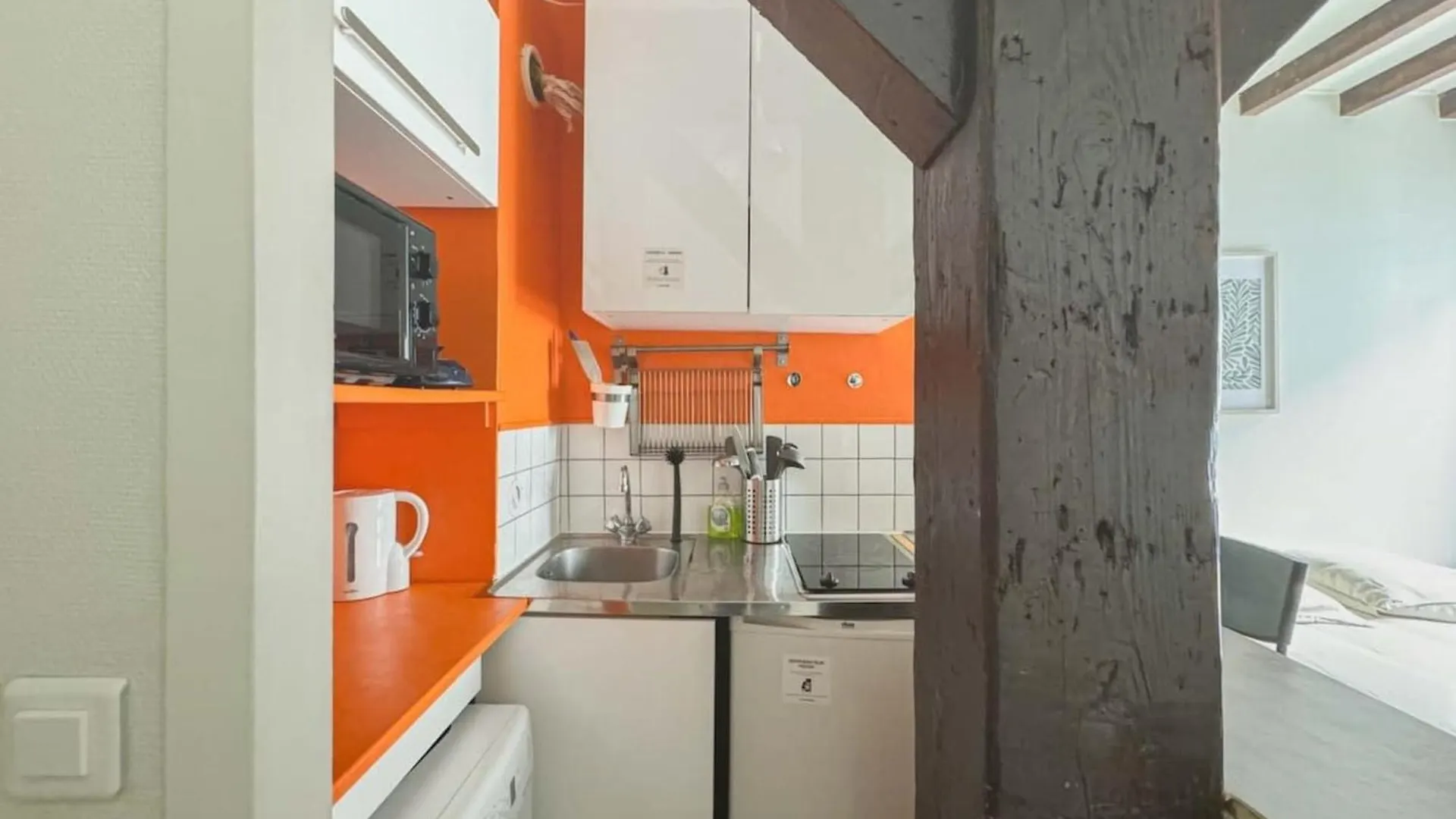 Flexliving - - Tunis * Paris
